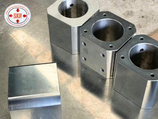 รับผลิตอะไหล่เครื่องจักรพลาสติก รับผลิตอะไหล่เครื่องจักรพลาสติก